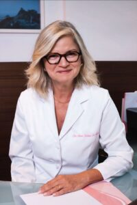 Dra Aurea Cristina Nunes Campos