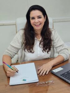 Dra Helena Nery 