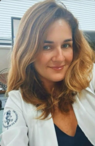 Dra Fernanda Perrone