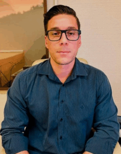 Dr Eduardo Terra